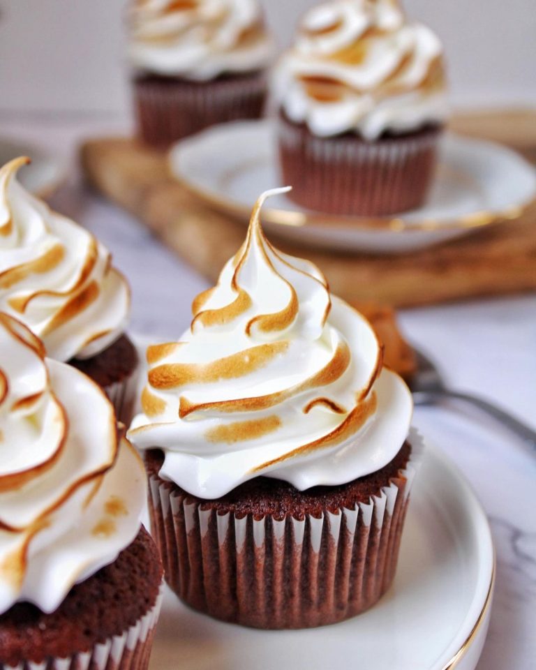 S’mores cupcakes