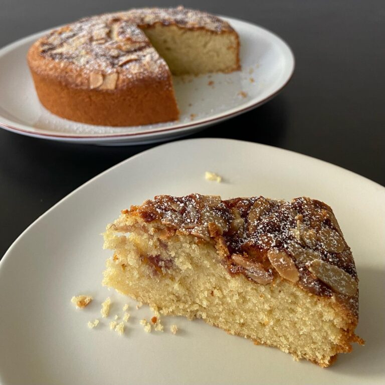Almond Cake with Raspberry Jam